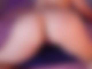 Live cam show with emyli_sw - Toys Young Adult on SmokeAndPoke