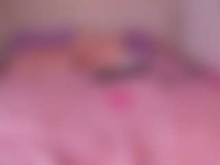 emyli_sw's Live Sex Cam Show
