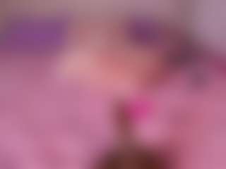 emyli_sw's Live Sex Cam Show
