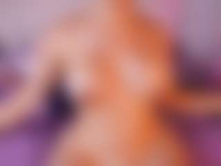 emyli_sw's Live Sex Cam Show