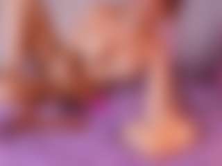 emyli_sw's Live Sex Cam Show