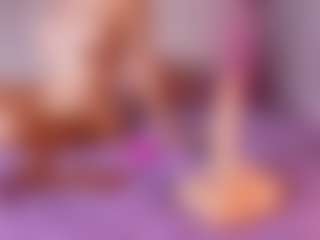 emyli_sw's Live Sex Cam Show