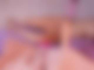 emyli_sw's Live Sex Cam Show