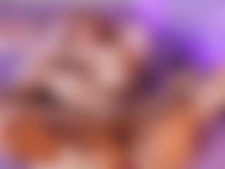 emyli_sw's Live Sex Cam Show