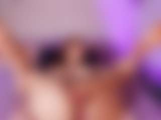 emyli_sw's Live Sex Cam Show