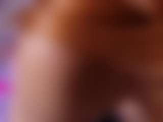emyli_sw's Live Sex Cam Show