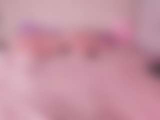 emyli_sw's Live Sex Cam Show