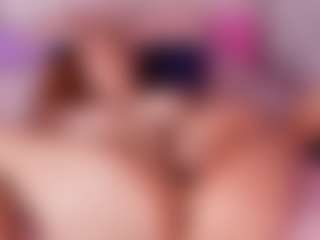 emyli_sw's Live Sex Cam Show