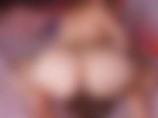 emyli_sw's Live Sex Cam Show