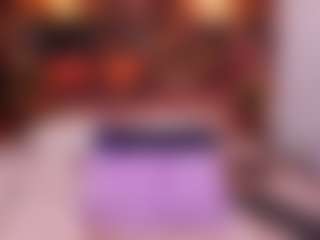 emyli_sw's Live Sex Cam Show