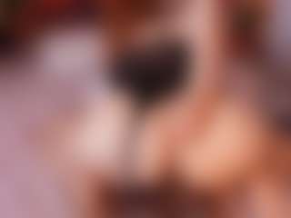 emyli_sw's Live Sex Cam Show