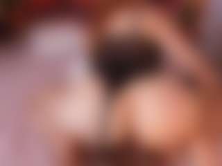 emyli_sw's Live Sex Cam Show