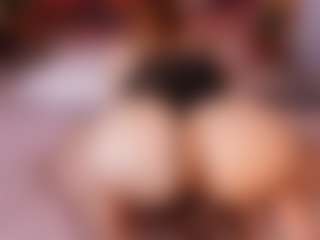 emyli_sw's Live Sex Cam Show
