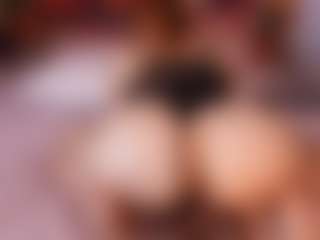 emyli_sw's Live Sex Cam Show