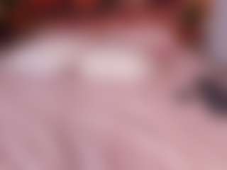 emyli_sw's Live Sex Cam Show