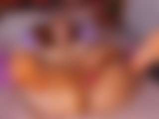 emyli_sw's Live Sex Cam Show