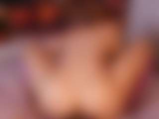 emyli_sw's Live Sex Cam Show