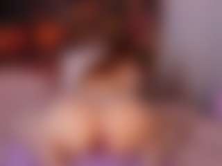 emyli_sw's Live Sex Cam Show