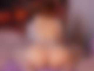 emyli_sw's Live Sex Cam Show