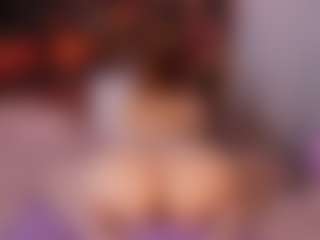 emyli_sw's Live Sex Cam Show