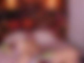 emyli_sw's Live Sex Cam Show