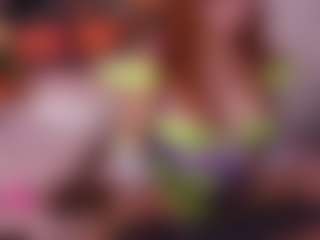 emyli_sw's Live Sex Cam Show