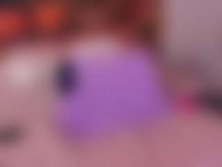 emyli_sw's Live Sex Cam Show