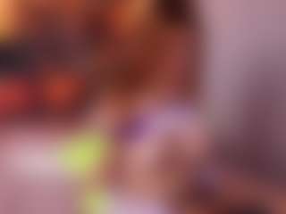 emyli_sw's Live Sex Cam Show