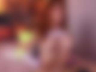 emyli_sw's Live Sex Cam Show