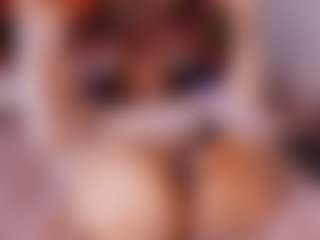 emyli_sw's Live Sex Cam Show