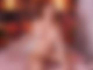 emyli_sw's Live Sex Cam Show
