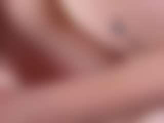 emyli_sw's Live Sex Cam Show
