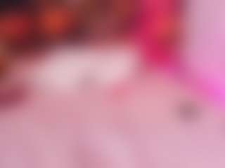 emyli_sw's Live Sex Cam Show