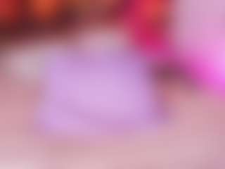 emyli_sw's Live Sex Cam Show