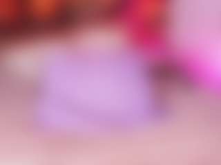 emyli_sw's Live Sex Cam Show