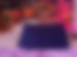 emyli_sw's Live Sex Cam Show