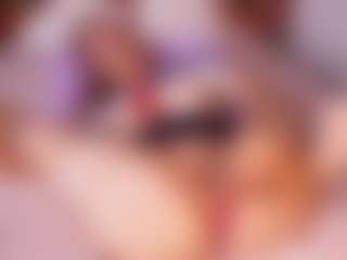 emyli_sw's Live Sex Cam Show