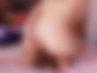 emyli_sw's Live Sex Cam Show
