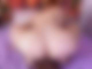 emyli_sw's Live Sex Cam Show