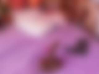 emyli_sw's Live Sex Cam Show