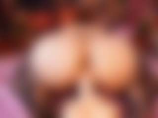 emyli_sw's Live Sex Cam Show
