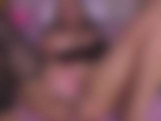 Live cam show with mssburbuja - Ebony on xDating