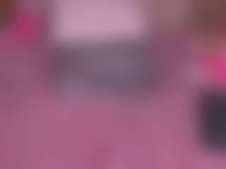 Live cam show with mssburbuja - Petite on CamwithHer | colombia