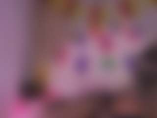 Live cam show with mssburbuja - Petite on Hubzter Live