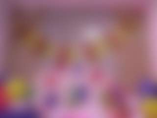 Live cam show with mssburbuja - Big Tits MILF on Hubzter Live