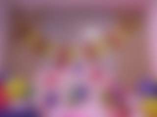 Live cam show with mssburbuja - Bedroom on Chatstar