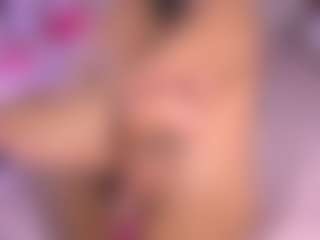 Live cam show with mssburbuja - Ebony Squirt on realtime-chat