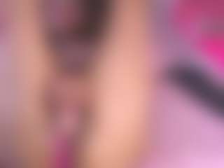 Live cam show with mssburbuja - Ebony HD on StripNow