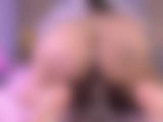 Live cam show with mssburbuja - Blonde Hair Petite on SpankPalCams