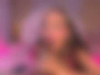 Live cam show with mssburbuja - Anal Curvy on CamwithHer